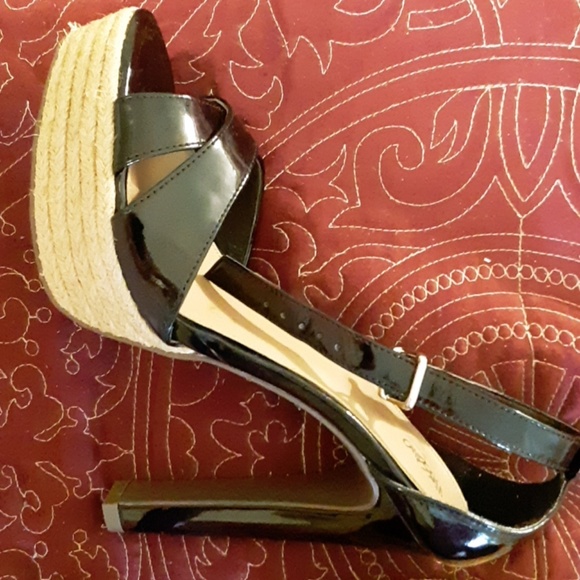 Black Wassano Heels - Picture 2 of 4